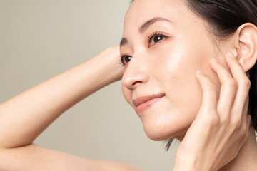 顔も体もスッキリ！むくみへの即効性を実感できる港区麻布十番のエステK@O |Speciality Salon K@O